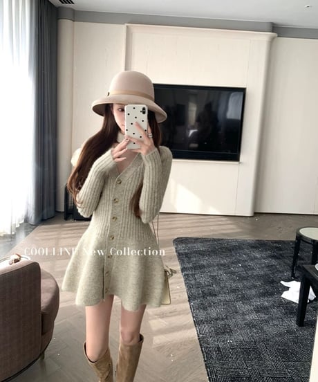 Halter Neck Knit OP
