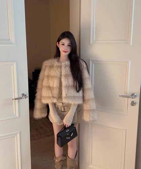 Gradation Faux Fox Fur Coat【在庫あり5日以内配送商品】