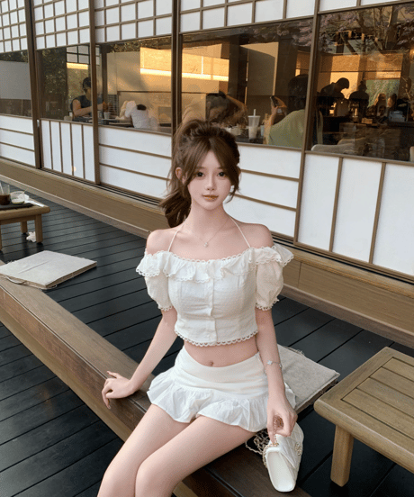 Lace Off-Shoulder Setup