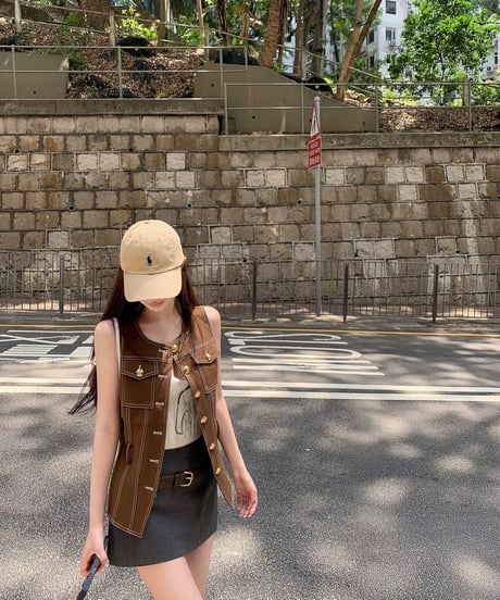 Gold Buckle Belt Vest Setup【Brown】