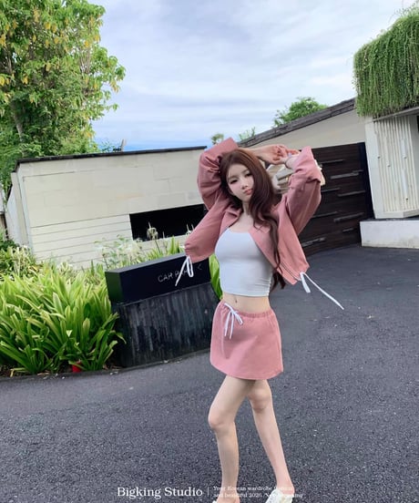 Sporty Cropped Setup