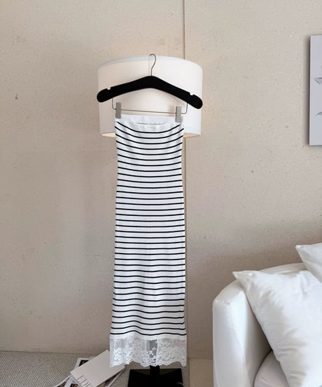 Striped Bandeau Slim-Fit  Knit OP