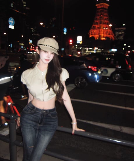 Puff-Sleeve Short Shirt+Leather Tulip Skirt
