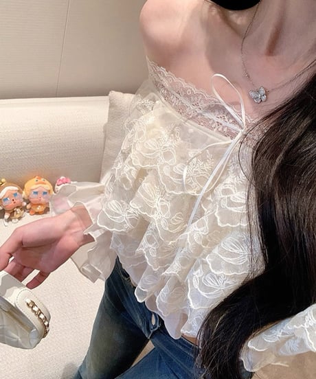 Off shoulder Chiffon Blouse