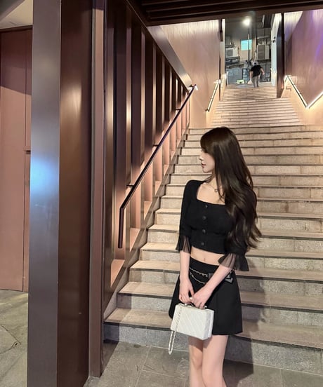 Black Swan Skirt【※在庫あり5日以内配送】