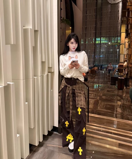 Ribbon Hollow Knit Sweater
