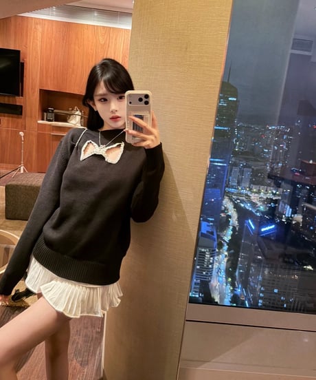 Ribbon Hollow Knit Sweater