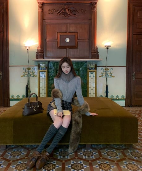 Fox Fur Collar Knit Sweater