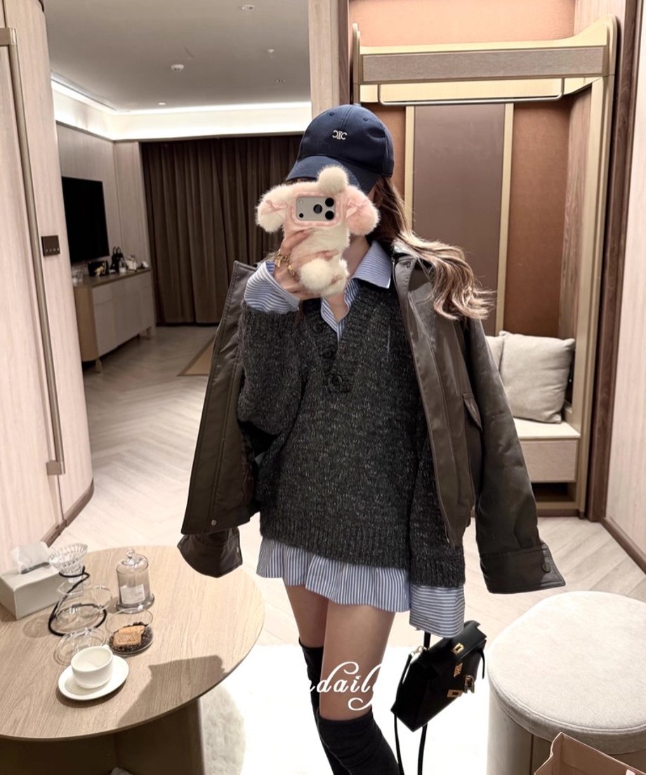697b066626db9f1632bc11a6