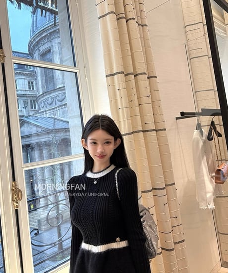 Flare Hem Knit Sweater【Black】