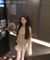 Double-Breasted Cardigan+Skirt