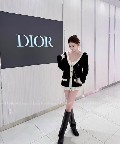 Contrast Loose V-Neck Knit Cardigan【※在庫あり5日以内配送】