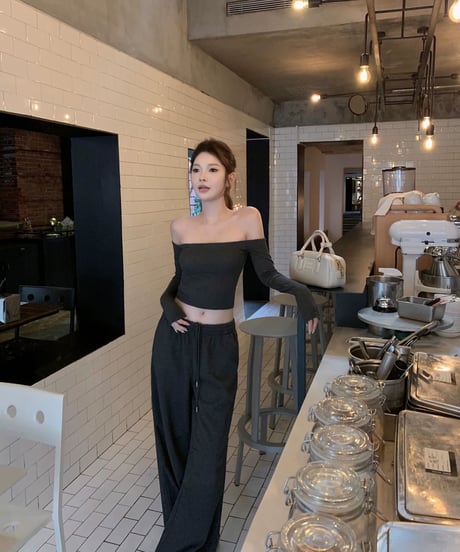 Off Shoulder Sweat Setup【Gray】