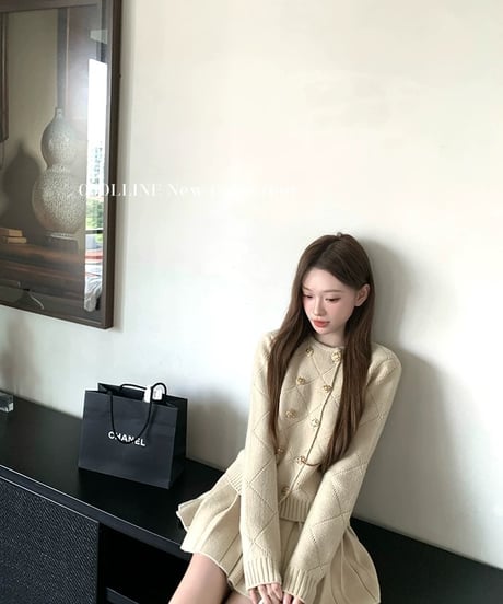 Double-Breasted Cardigan+Skirt