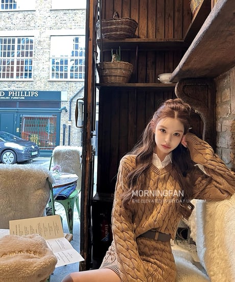 Fake 2piece Shirt Knit Sweater & Belt Cable Knit Skirt【Brown】