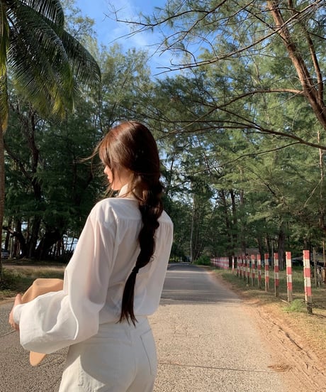 Elegant High neck Lantern Sleeve Shirt【White】