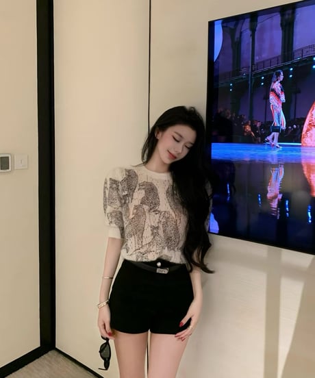 Leopard Print Knit Top