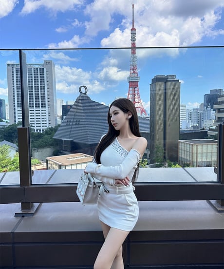 【※在庫あり3-5日後配送】Bijou One Shoulder Knit