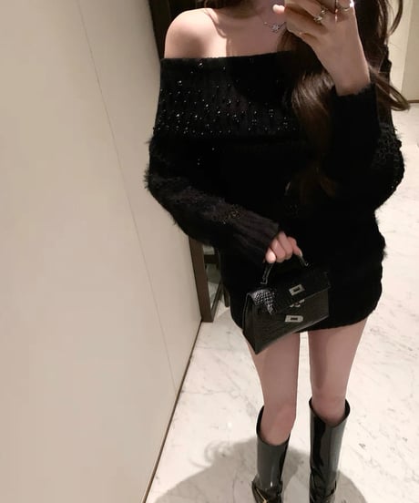 Slimming Off Shoulder Knit + Knit Fishtail Skirt