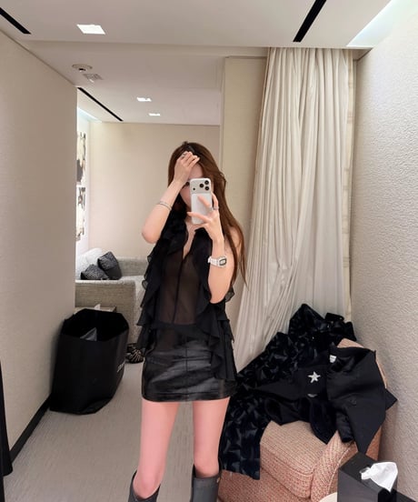 Layered Ruffle Sleeveless Top【Black】
