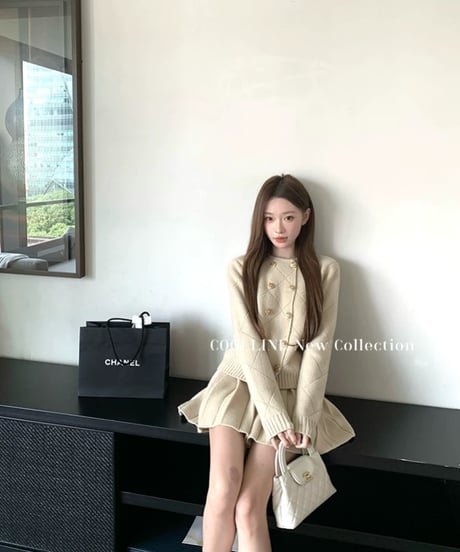 Double-Breasted Cardigan+Skirt