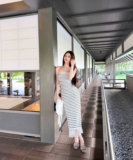 Striped Bandeau Slim-Fit  Knit OP