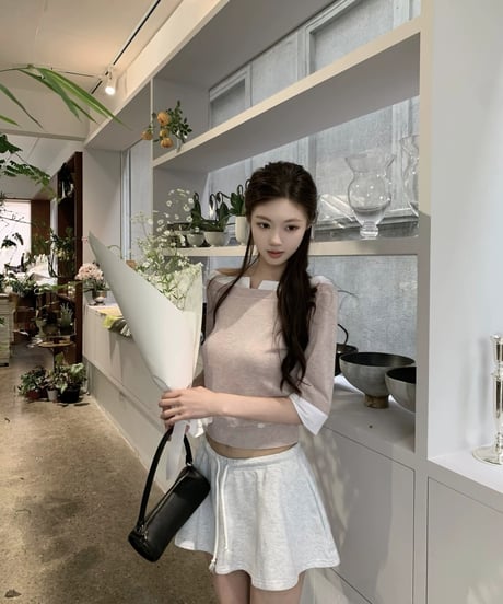 Fake 2-piece Knit Top