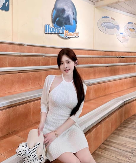 Halter Neck Tie Knit Dress