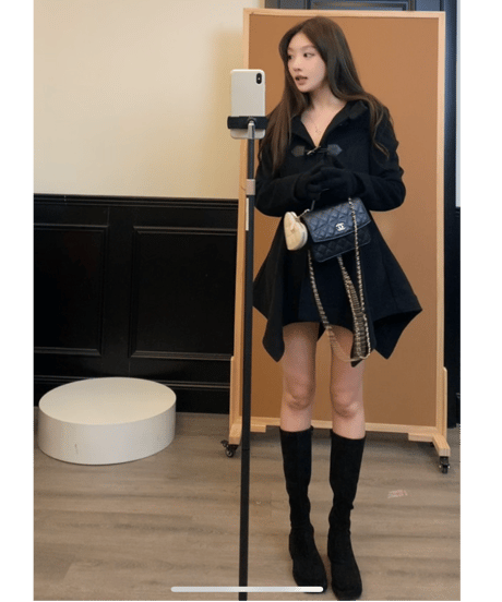 Vintage Irregular Hem Horn Button Jacket