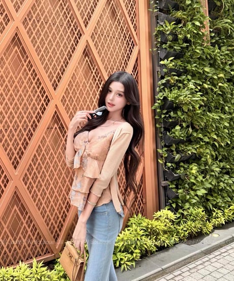 Retro Jacquard Frill Camisole