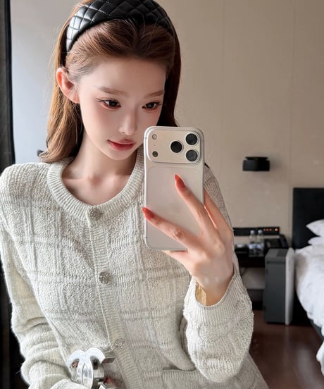 Silver Check Pattern Knit Cardigan