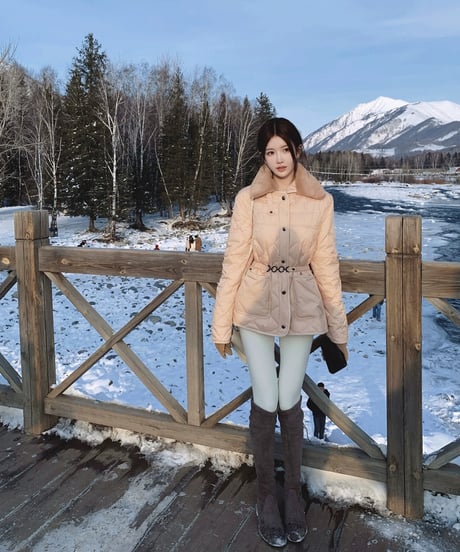Diamond Quilted Down Jacket