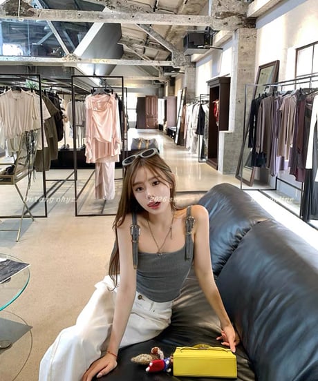 Metal Buckle Shoulder Strap Vest