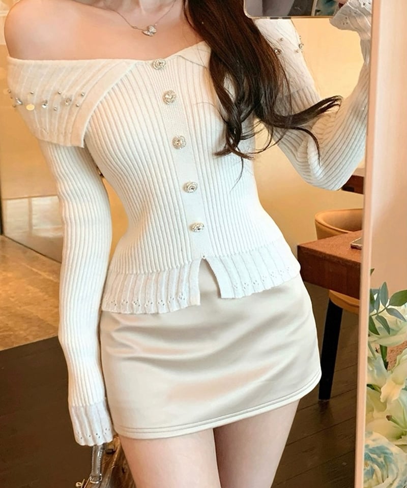 Off Shoulder Bijou Knit Sweater | glancetokyo