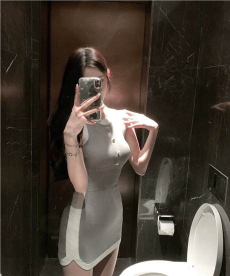 Gray Slim Knit OP