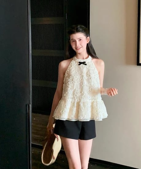 3D Floral Lace Halter Neck Vest