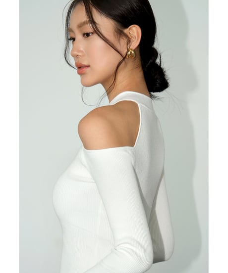 Botton Off shoulder Tops