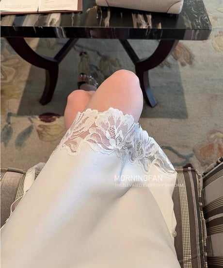 Elegant Lace Setup