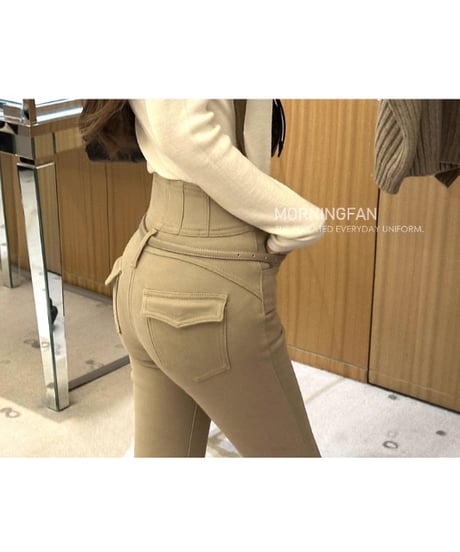 High-Waist Belt Flare Denim Pants【ロング丈】【ベルト付き】