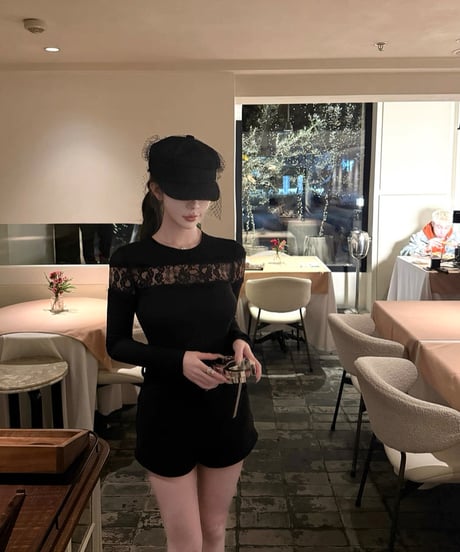 Lace Fit knit Top