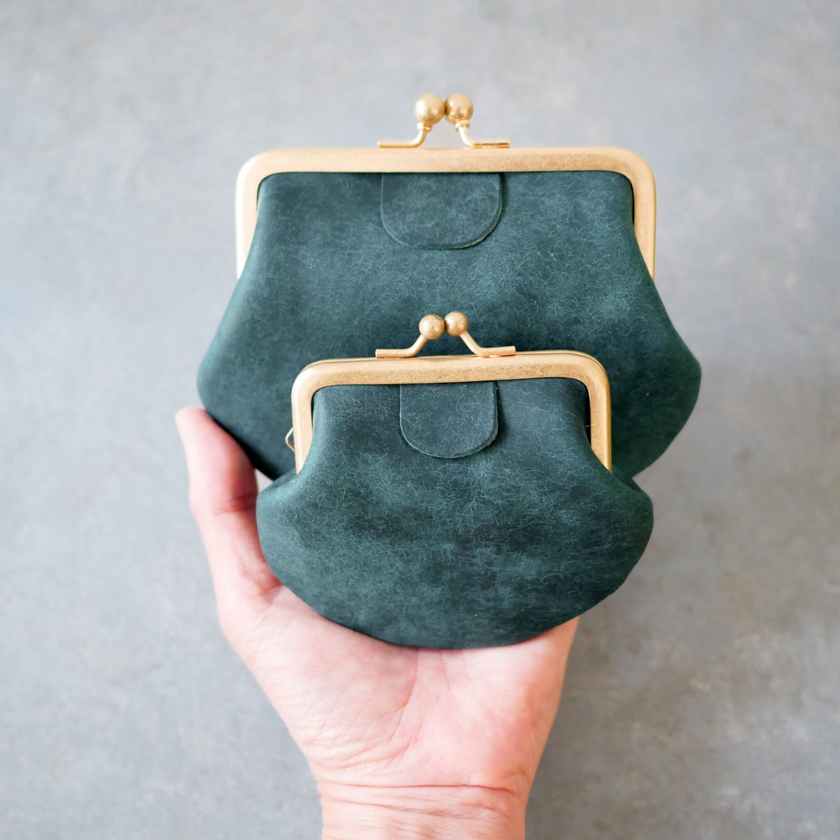 ①☆美品♪エピ ♪ガマ口♦︎折り財布♪ ブルーカラー クラッシックながまぐち財布・M」ティールブルー | RECHTECK