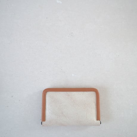frame card case 「革巻きフレーム の名刺ケース」off-white   x beige