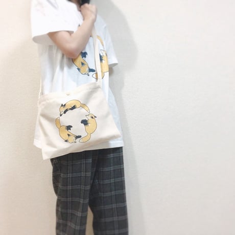 まるまるきつねサコッシュ【tama様コラボグッズ】