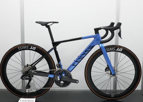 東京新宿区で受け渡し30万円canyon キャニオン 最高品質クロスバイク