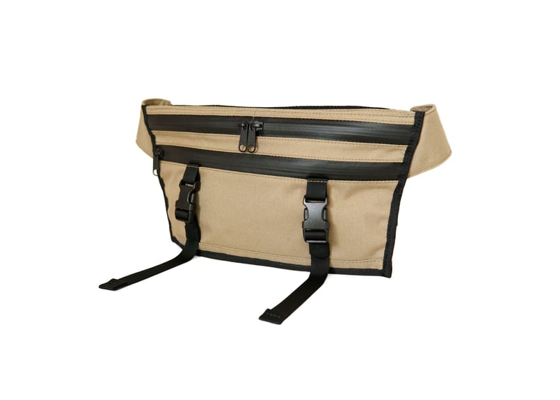 HYNOW 小型メッセンジャーバッグ　LOG LOG