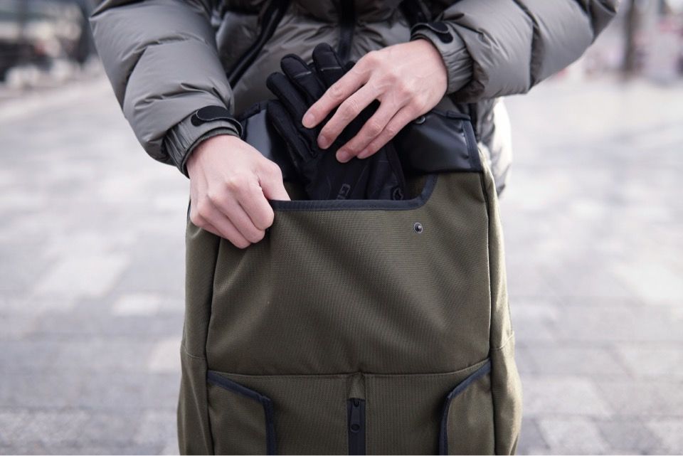 hynow ボディバッグ メッセンジャーバッグ coyote hynow ボディバッグ メッセンジャーバッグ coyote DUCK PACK