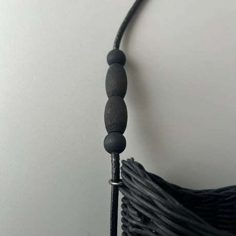 so/et／yura／BLACK