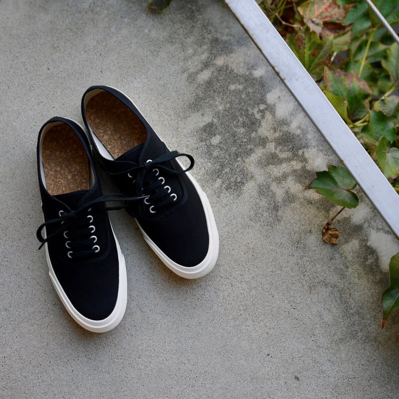 DOEK SHOE INDUSTRIES / OXFORD | JAMES-WEB DOEK SHOE INDUSTRIES / OXFORD | JAMES-WEB