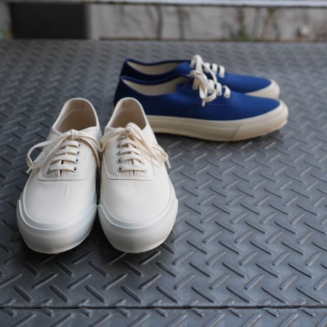 DOEK SHOE INDUSTRIES / OXFORD