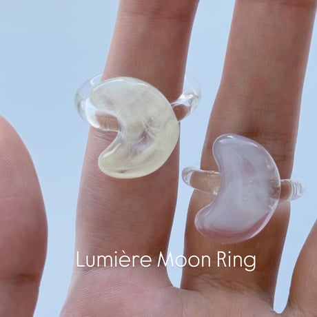 Lumière Moon Ring